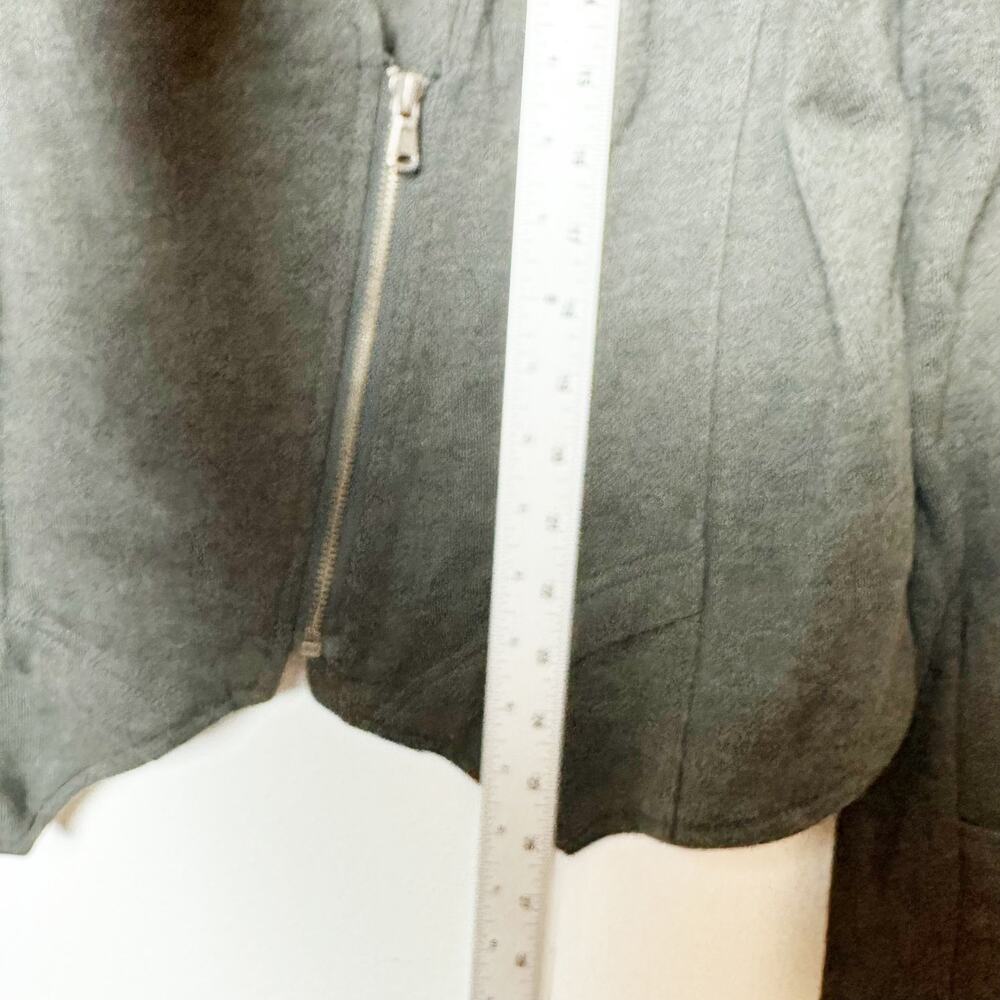 Torrid Women's Gray Blazer Zip Front Cardigan Blazer sz 2X - Picture 8 of 9